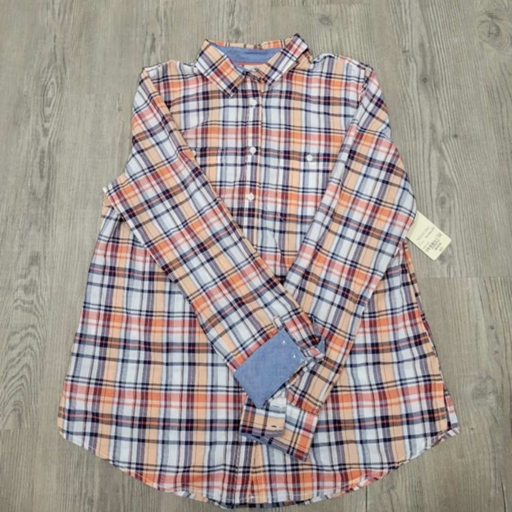St John's Bay Women shirt